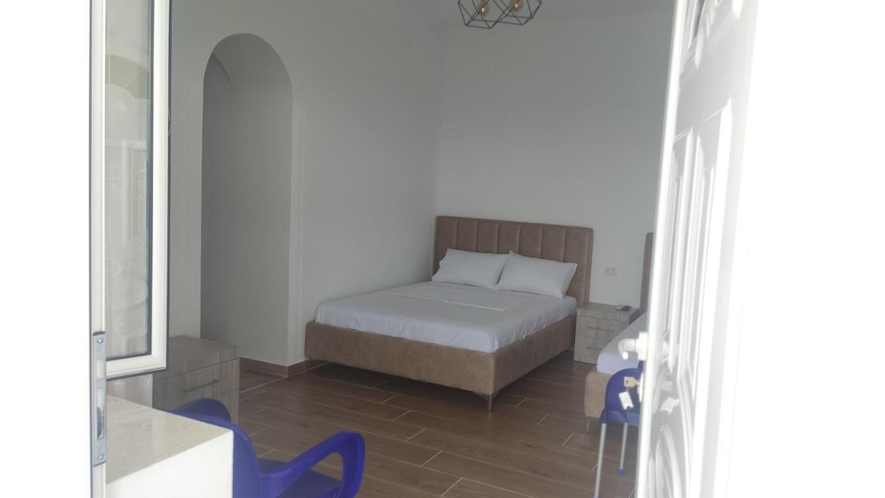 Vila Andoni Holiday home *