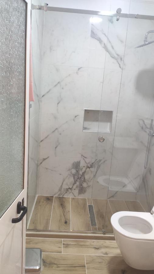 Vila Andoni Holiday home Qeparo